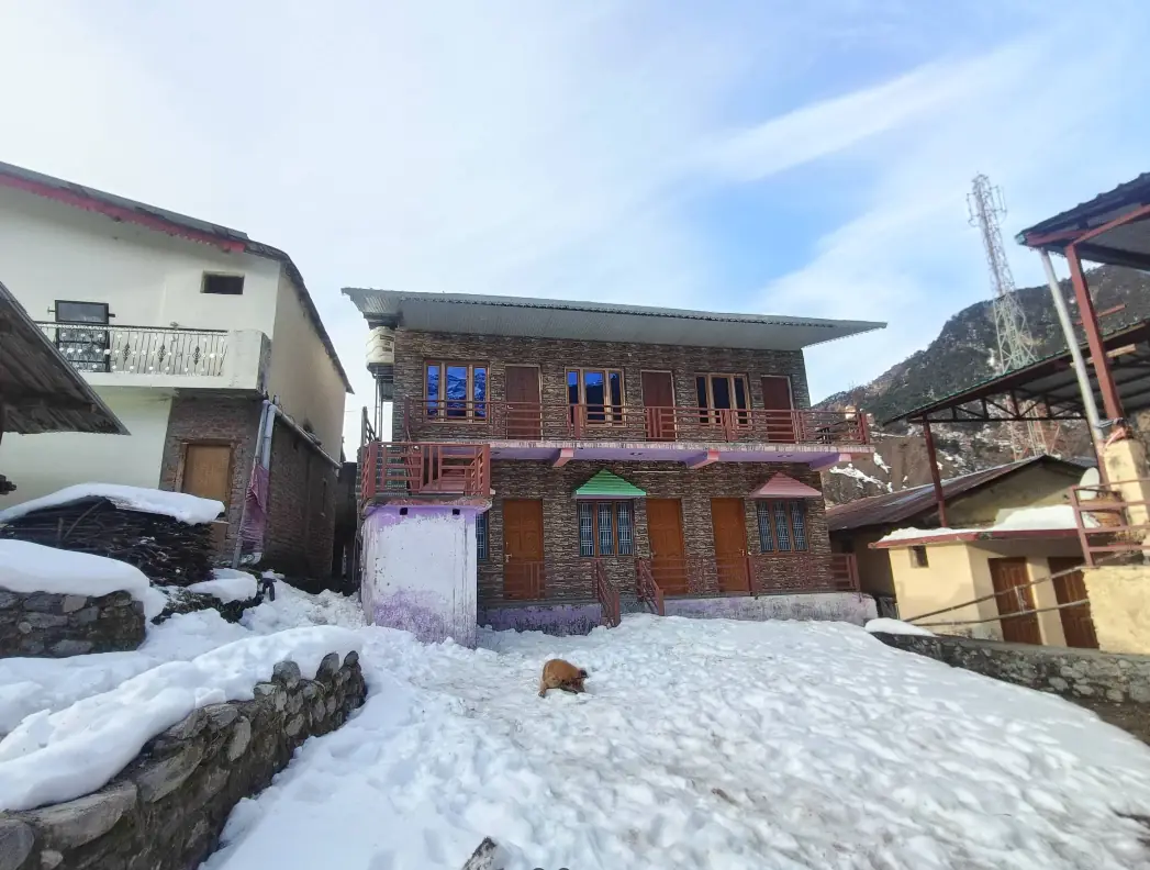GRANDE Janki Chatti Homestay | 6 km trek to Yamunotri